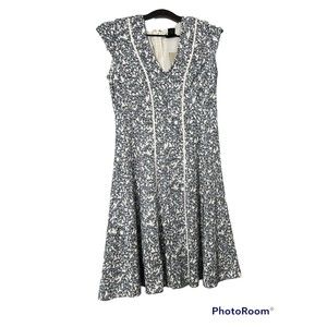 Ann Taylor Fit & Flare Floral Dress Size 0 Floral‎ NWT